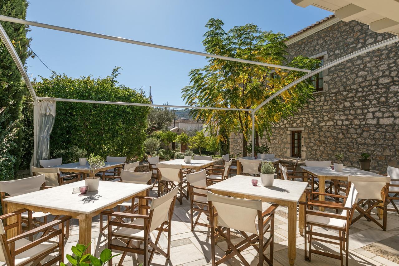 Mare Monte Luxury Suites Spetses Town Екстер'єр фото